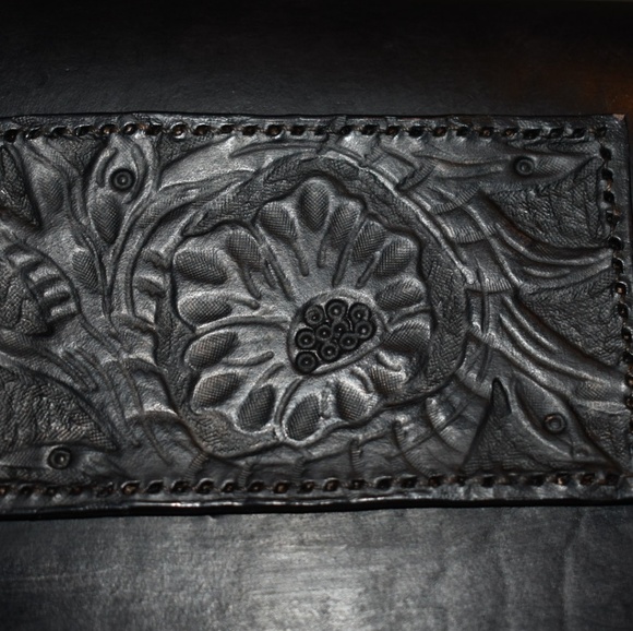 Cowhide backpack - Picture 3 of 3